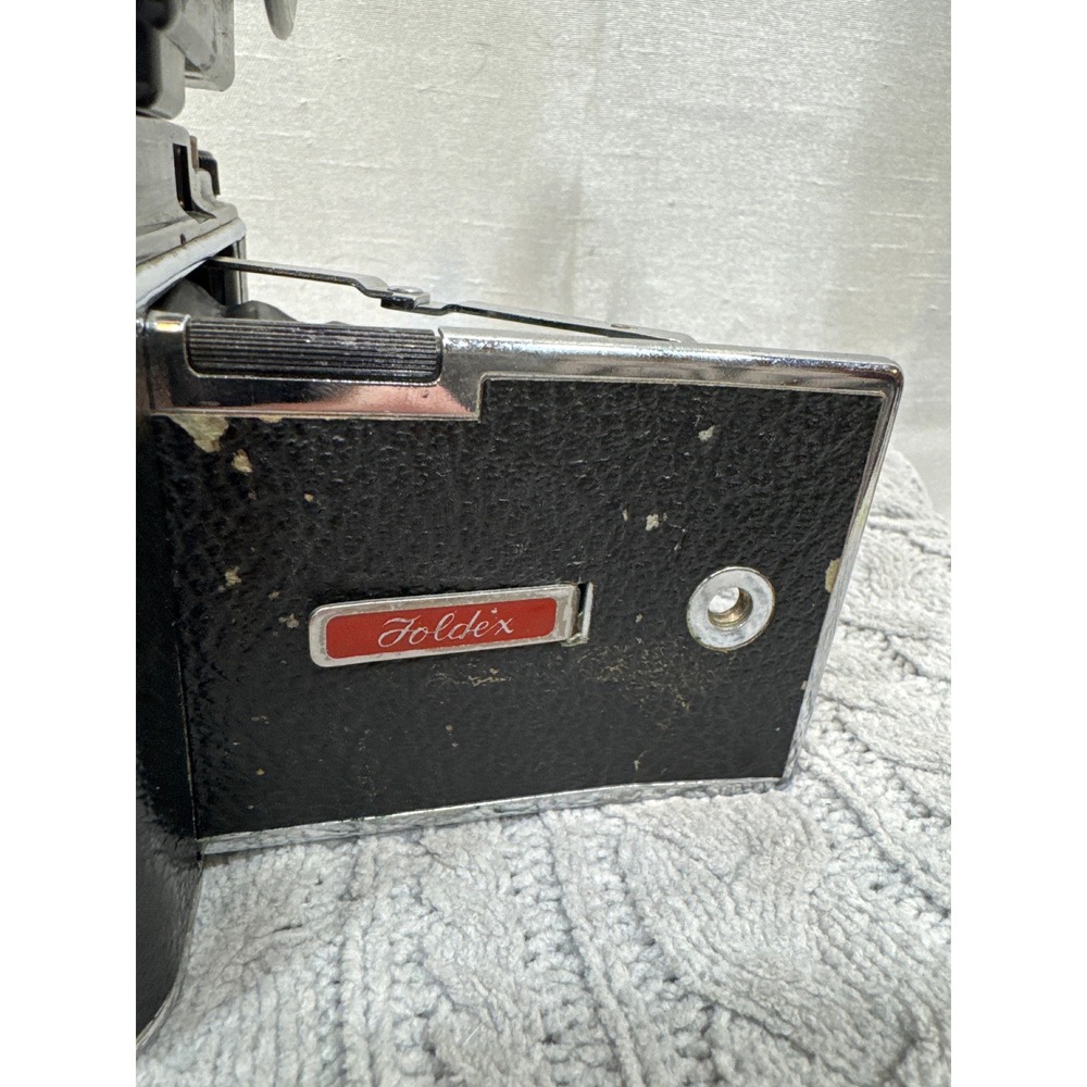 Vintage Pho-Tak Foldex 20 Folding Camera 105mm Octvar Lens with Flash Unit USA - Picture 8 of 9